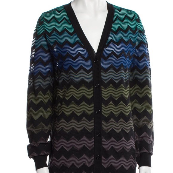 Missoni WomenSmall Cotton Cardigan Size 40 Color Zigzag stripes Unique Elegant